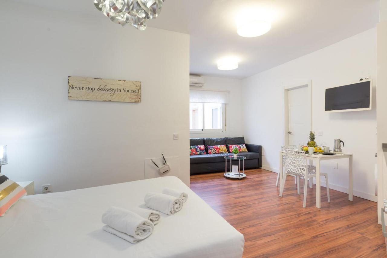 Atico Centro Historico A/C Bbq Wifi Apartment มาลากา ภายนอก รูปภาพ